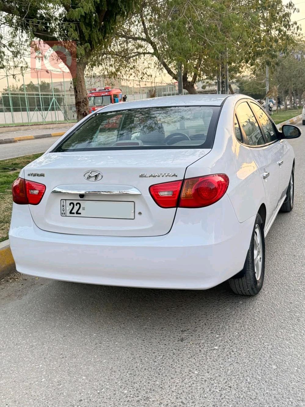 هیوندای ئەلەنترا